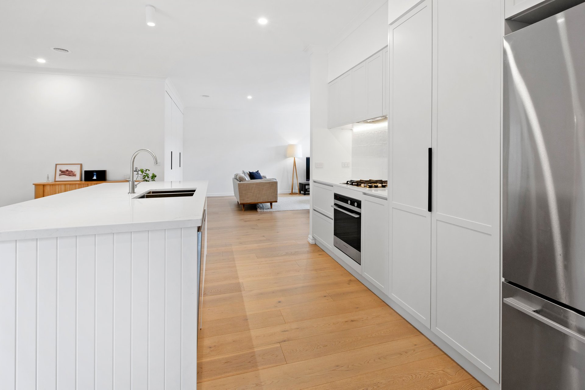 1/104 Tanti Avenue, Mornington image 2