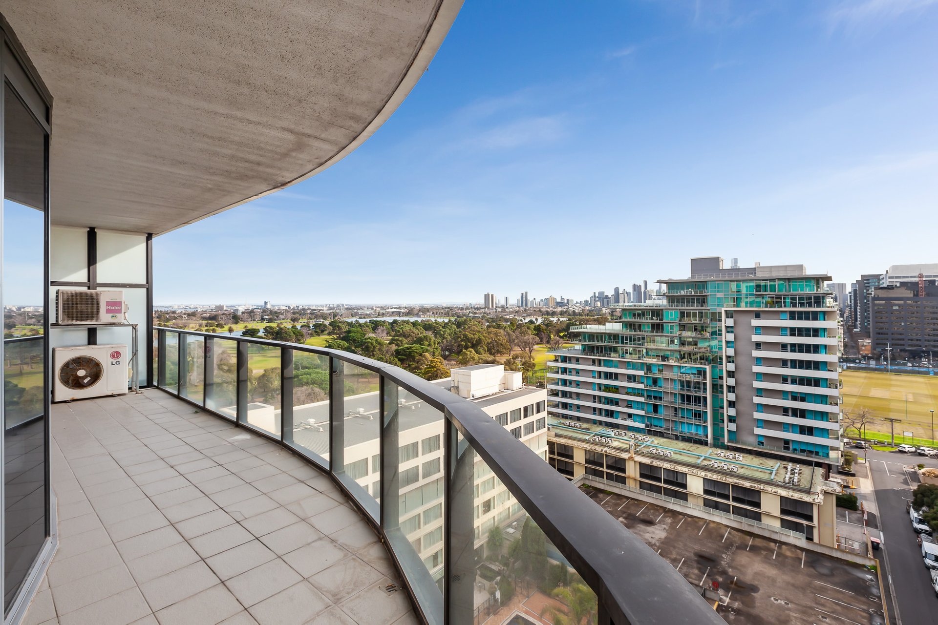 Property Gallery - Main Image