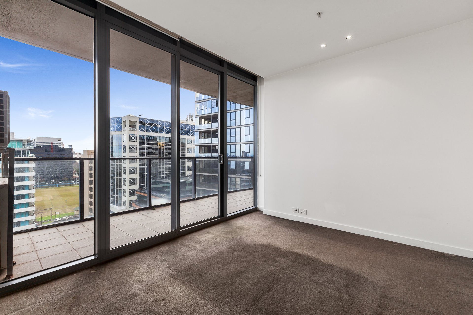 Property Gallery Thumbnail 5