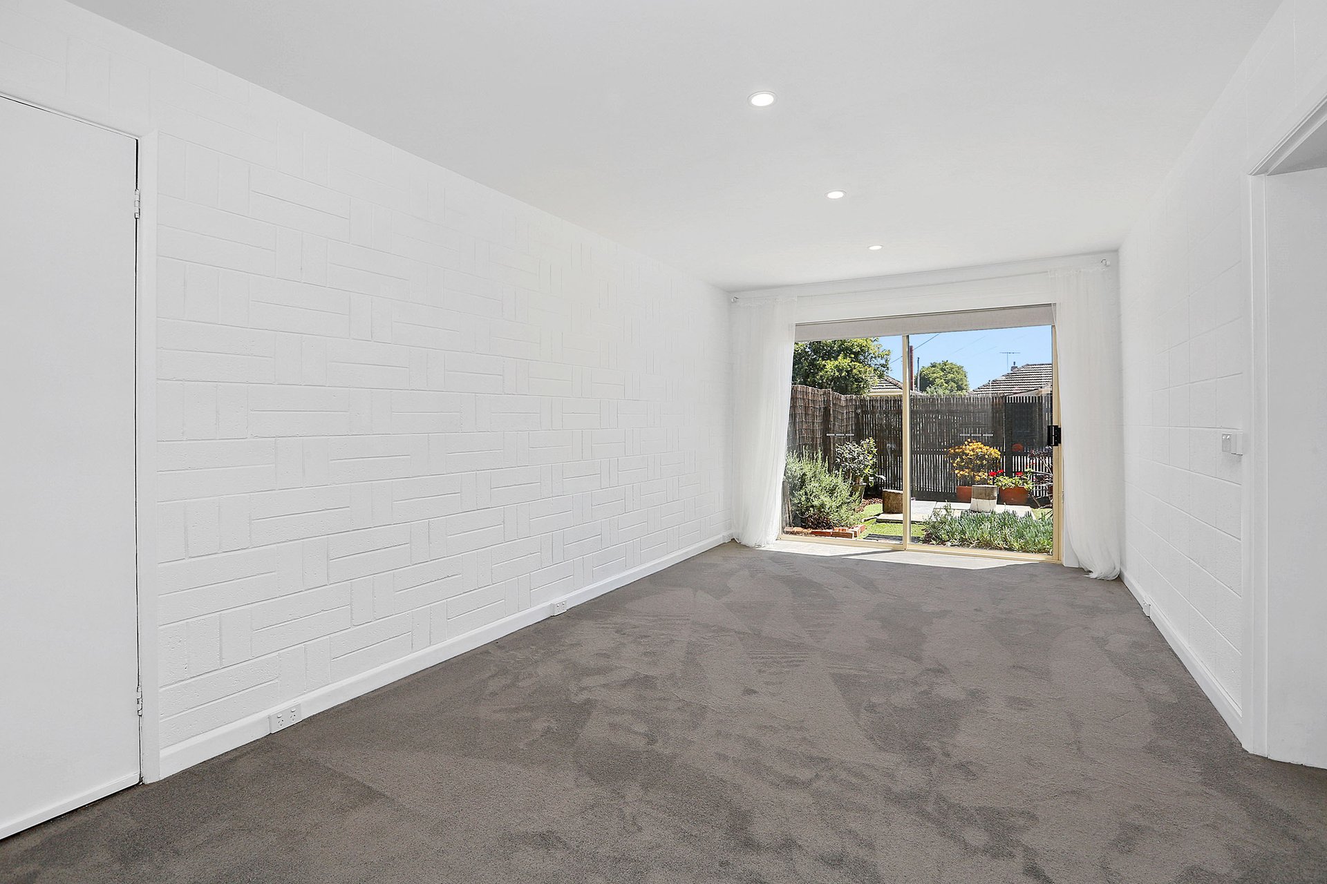 1/105 Gertrude Street, Geelong West image 5