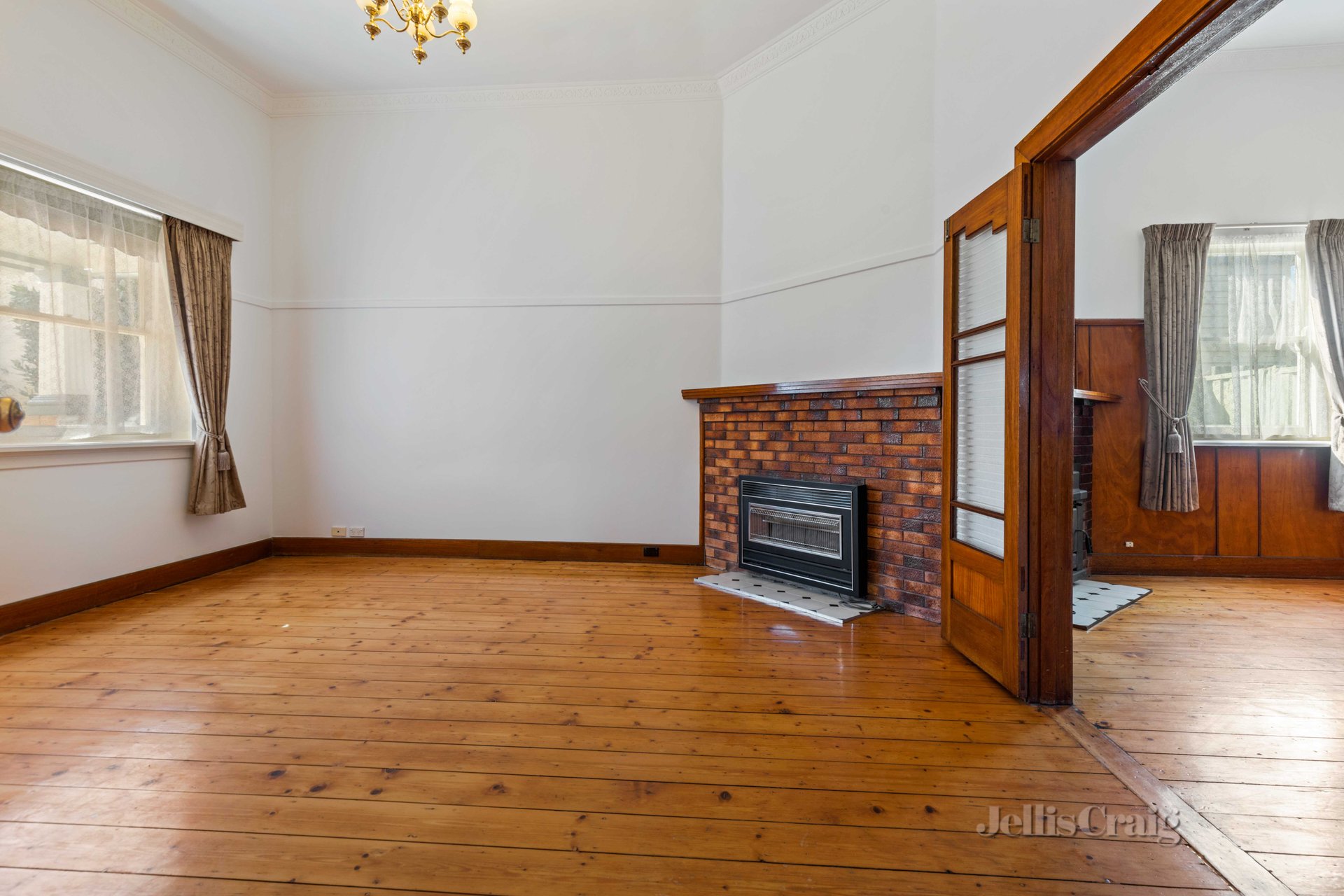 1105 Mair Street, Ballarat Central image 2