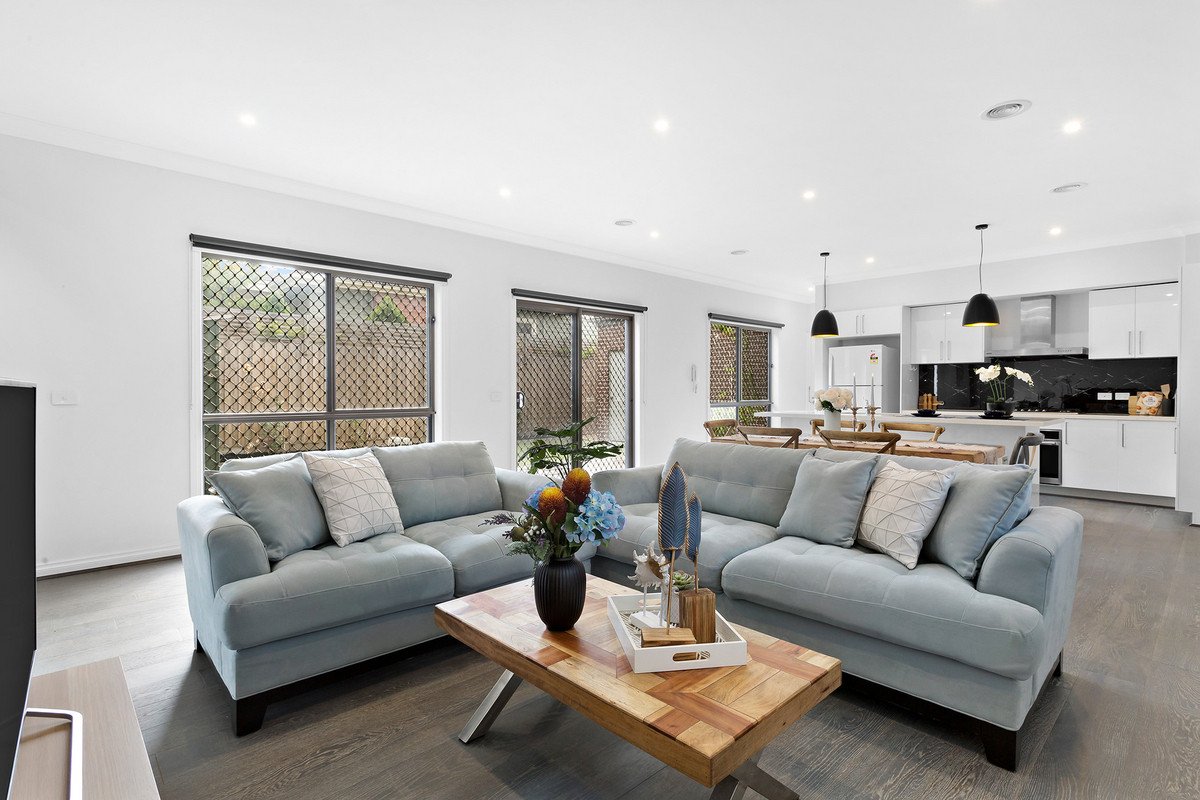 1/105 Wantirna Road, Ringwood image 2