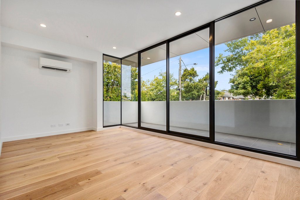 Property Gallery Thumbnail 2