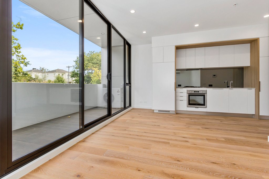 Property Gallery Thumbnail 3