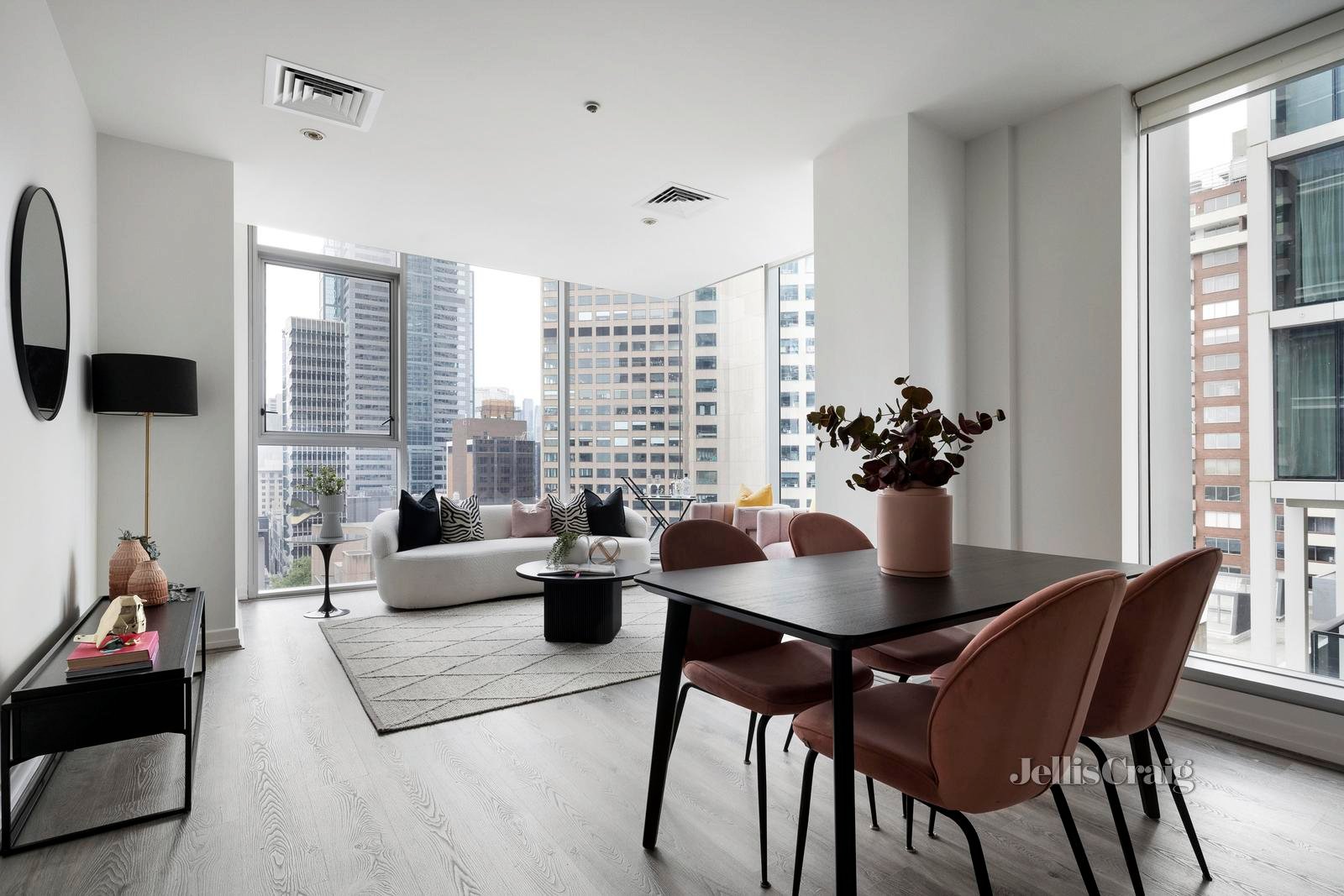 1105/31 Spring Street, Melbourne image 4