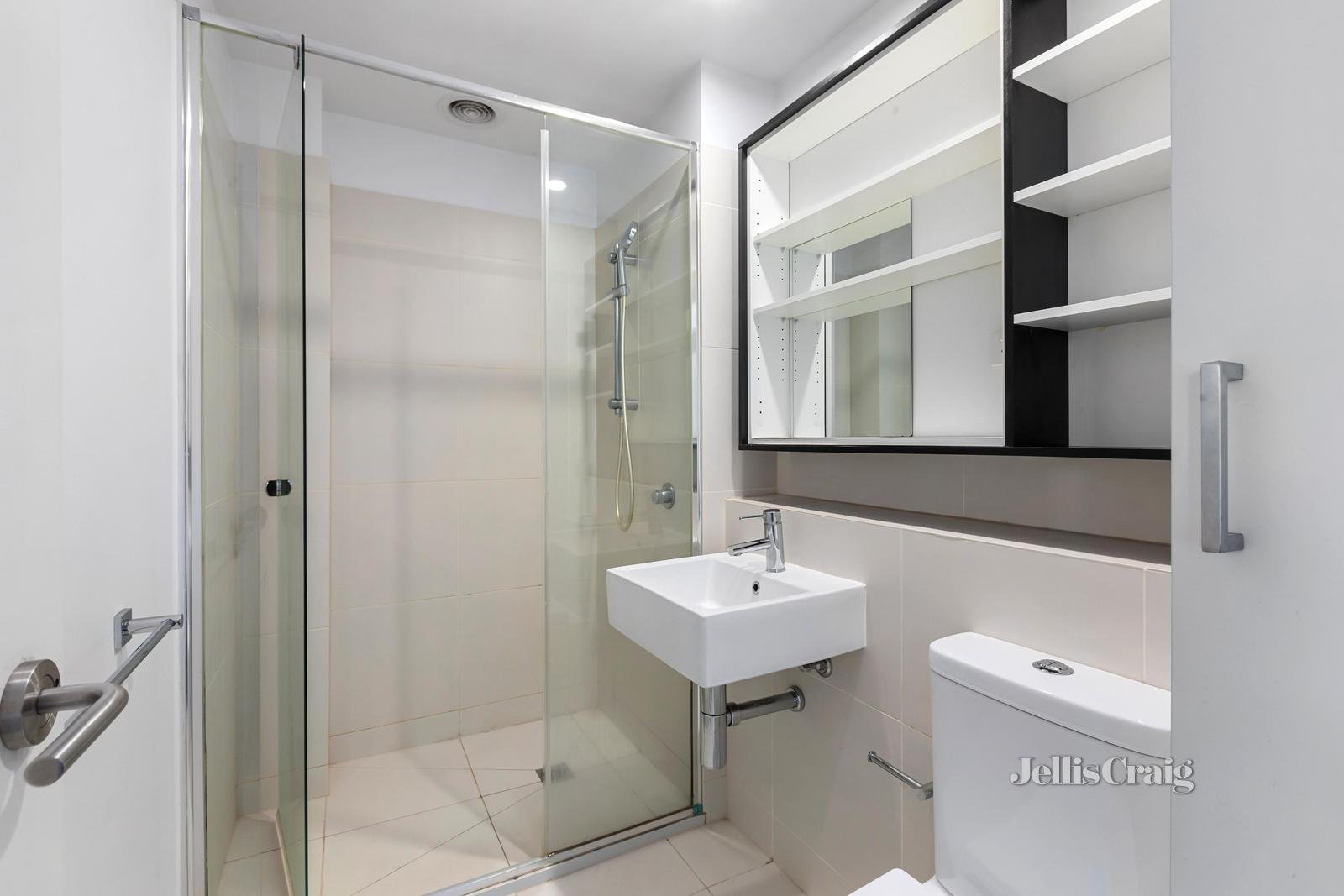 1105/601 Little Collins Street, Melbourne image 5