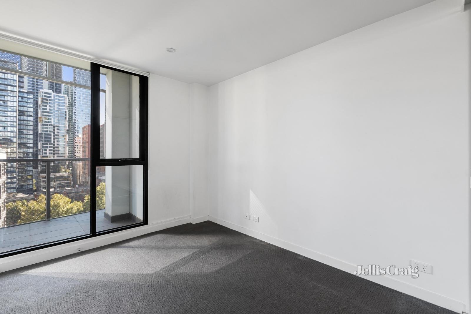 1105/601 Little Collins Street, Melbourne image 6
