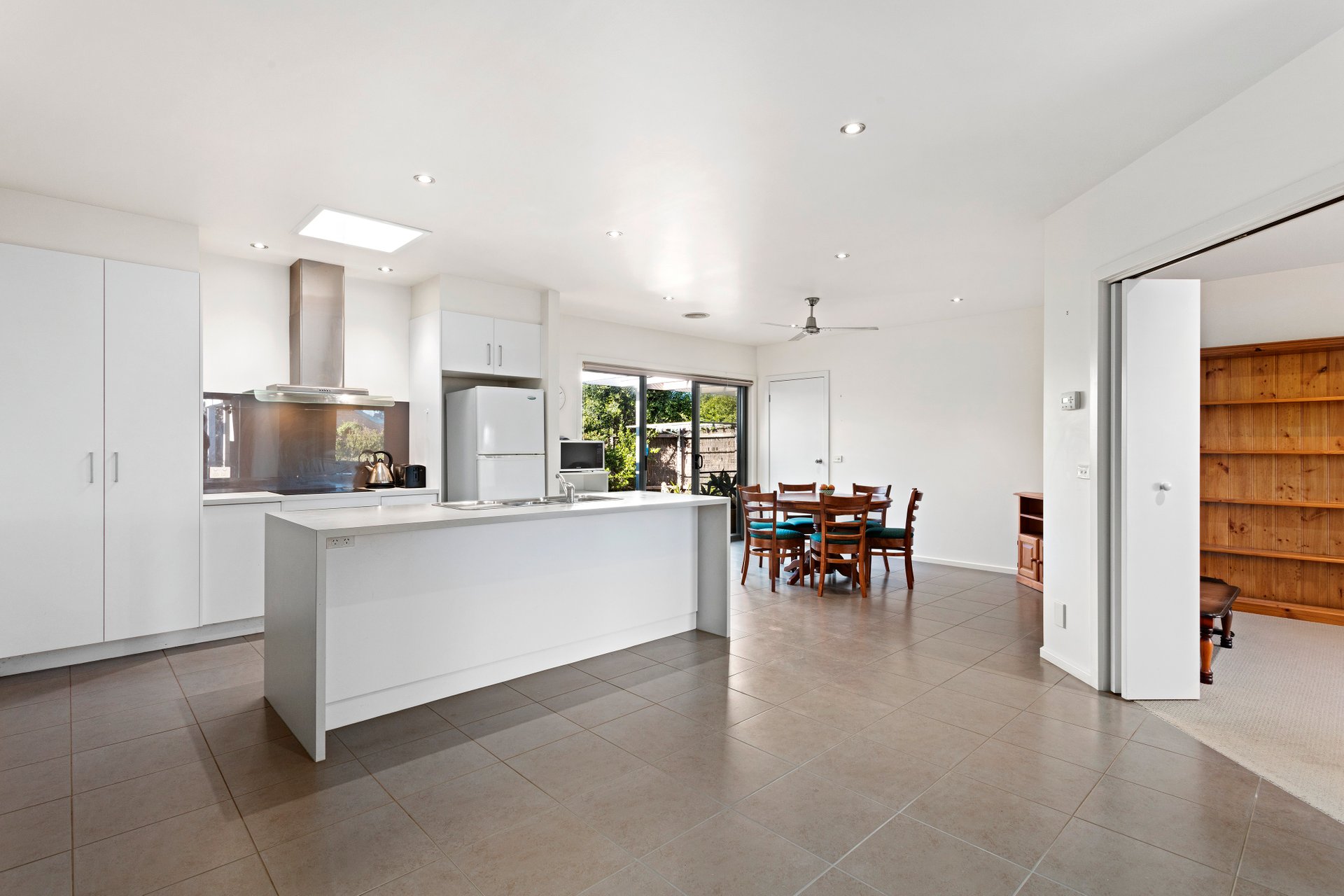 Property Gallery Thumbnail 4