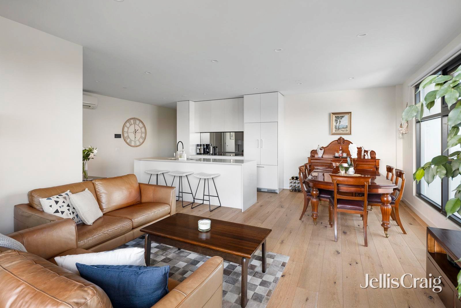 110/6 Claire Street, Mckinnon image 5