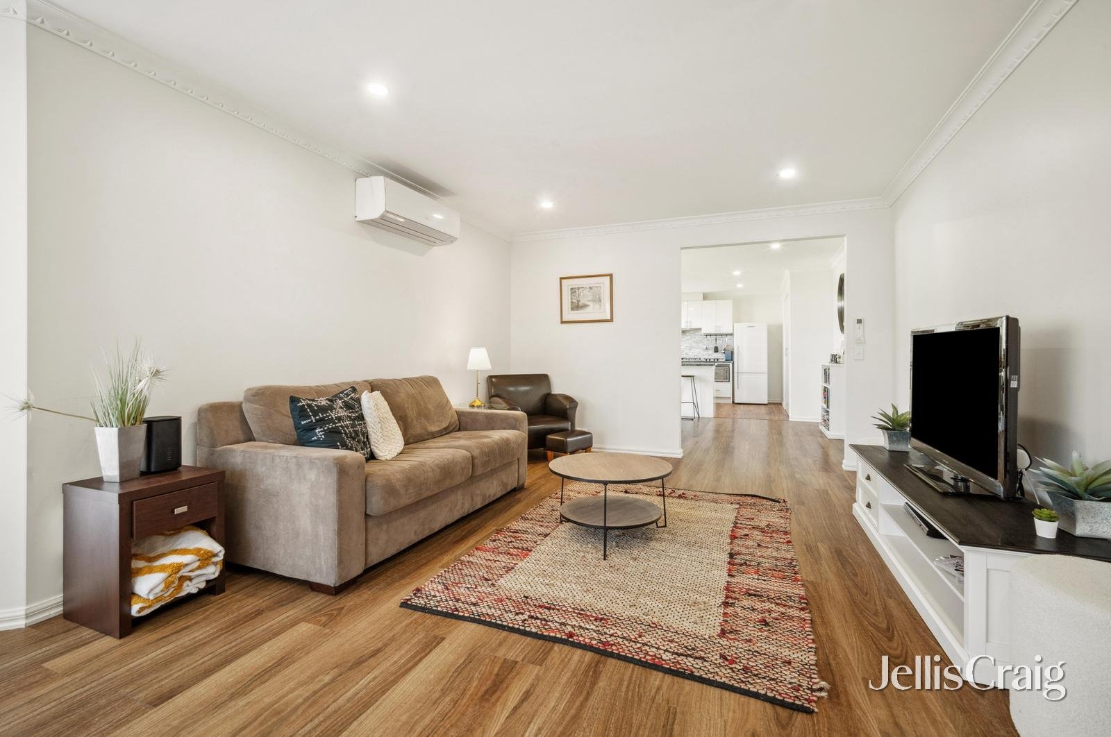 1/106 Whitehorse Road, Mount Clear image 5