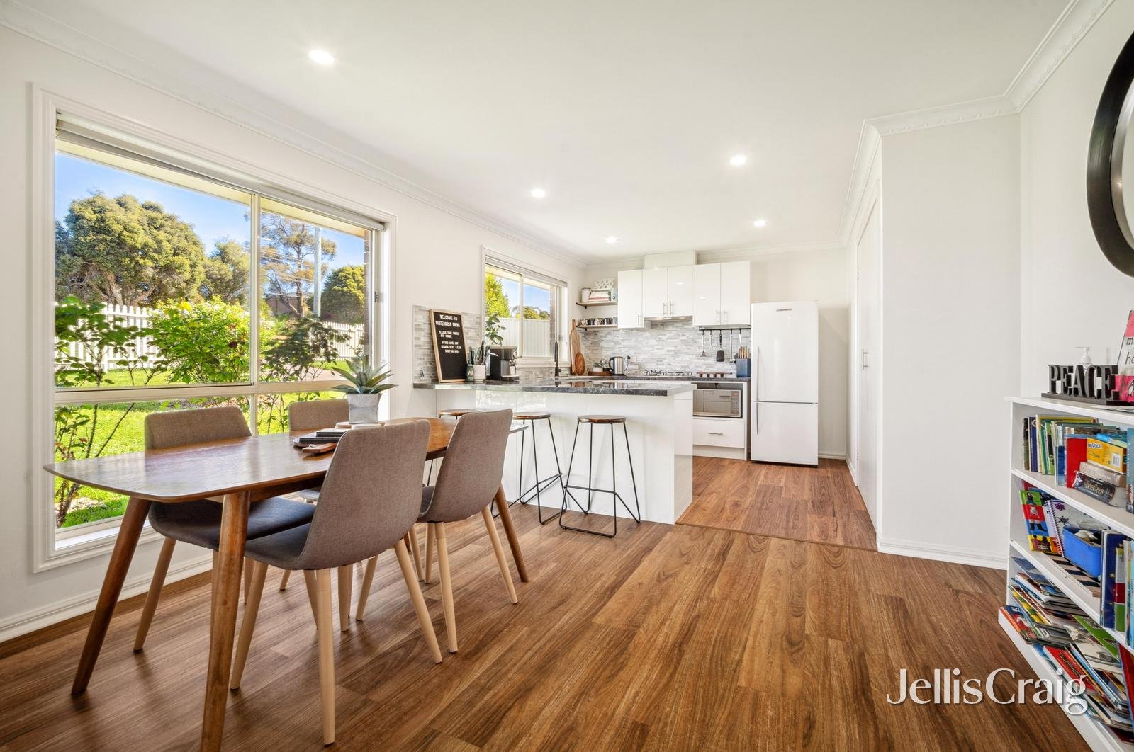 1/106 Whitehorse Road, Mount Clear image 3