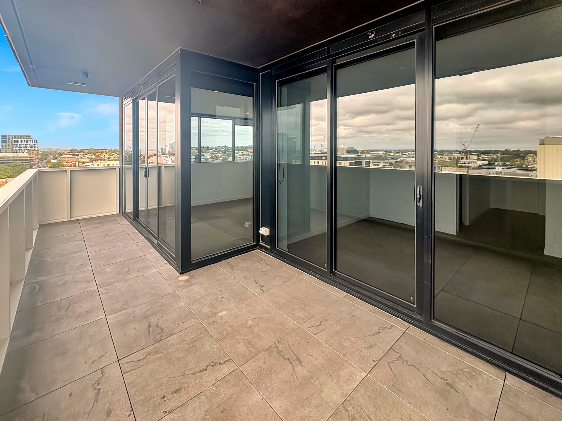 1106/18-20 Cavendish Street, Geelong image 3