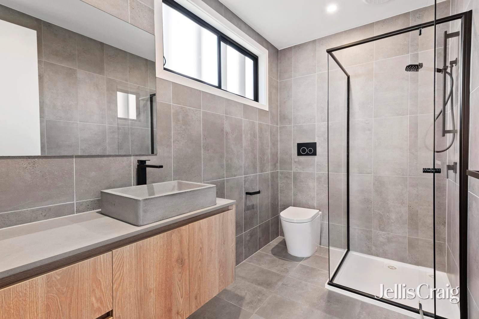 1/1067 Doncaster Road, Doncaster East image 7
