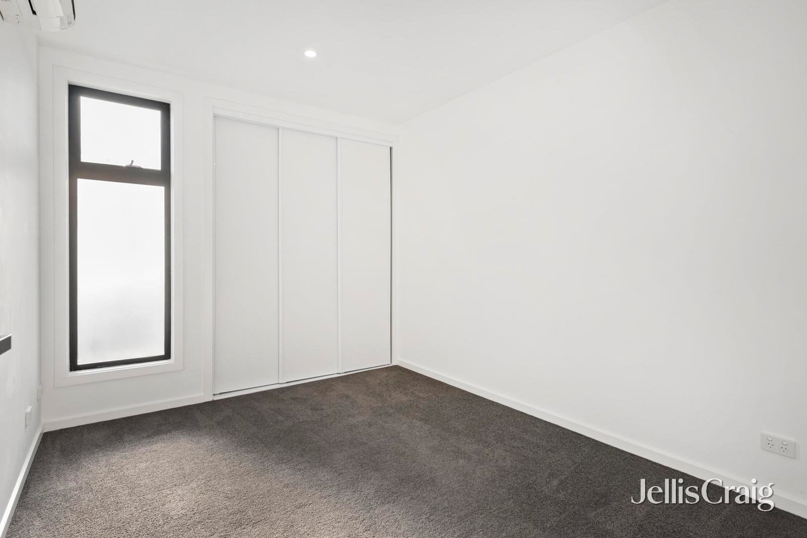 1/1067 Doncaster Road, Doncaster East image 11