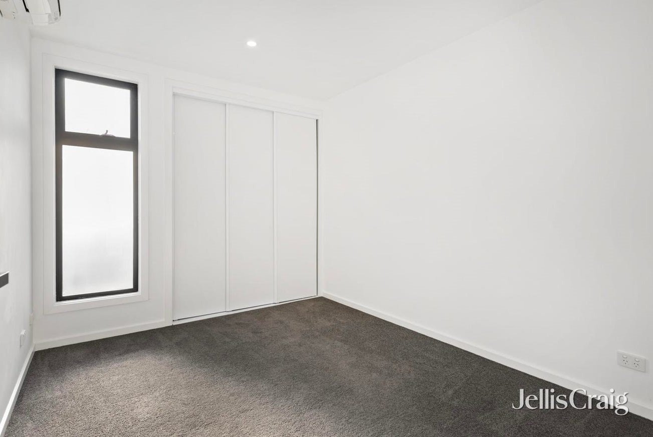 1/1067 Doncaster Road, Doncaster&nbsp;East image 11