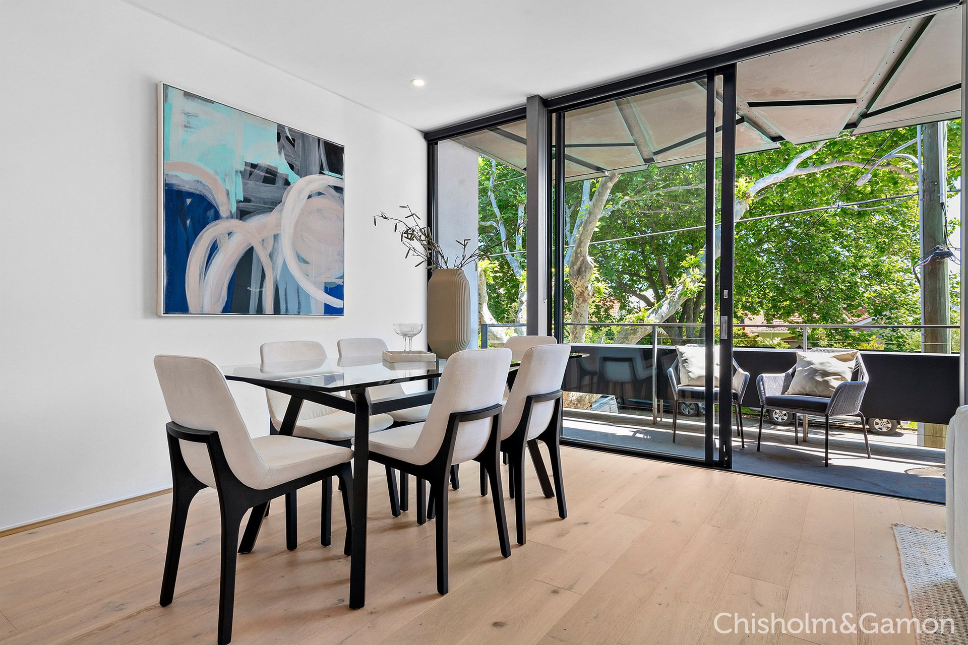 1/107 Addison Street, Elwood image 8