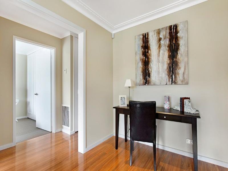 1/107 Balwyn Road, Balwyn image 5