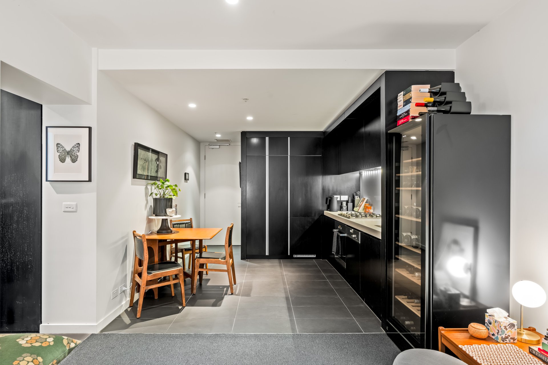 1107/50 Albert Road, South Melbourne image 3
