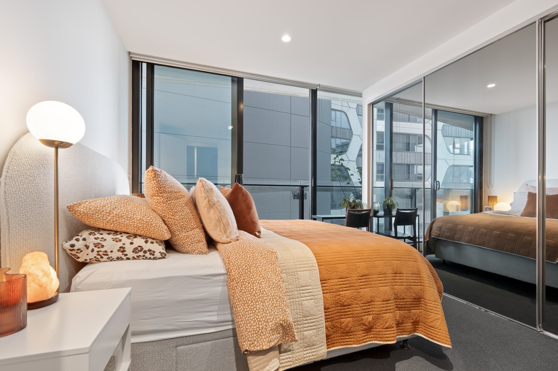 1107/50 Albert Road, South Melbourne image 4