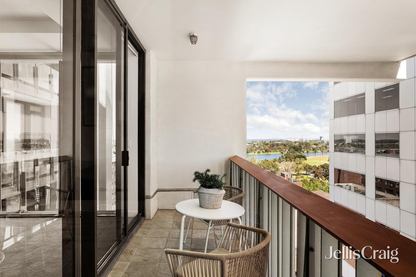 1108/582 St. Kilda Road, Melbourne image 3