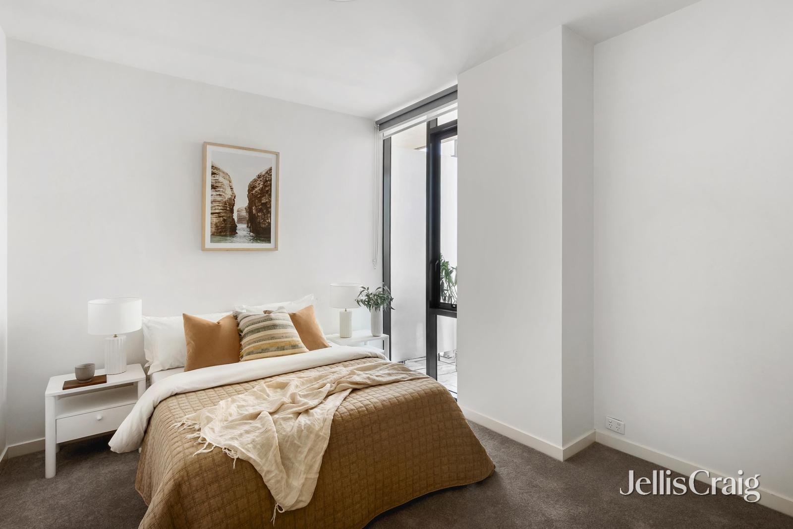 1108/582 St. Kilda Road, Melbourne image 9
