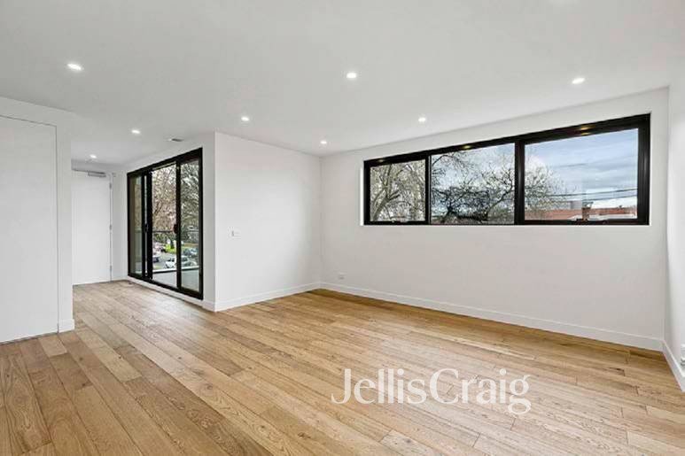 110/88 Hudsons Road, Spotswood image 2
