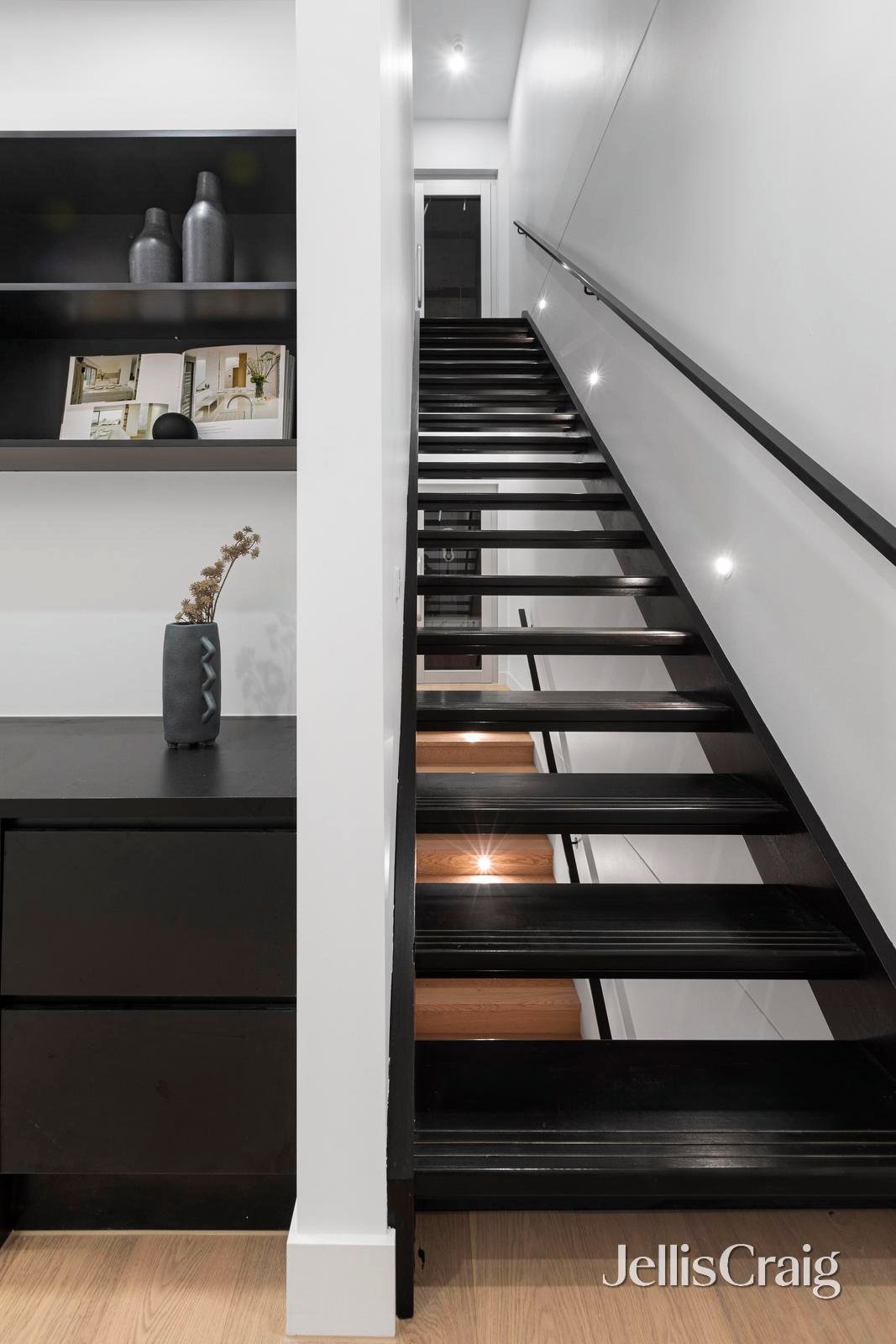 1/109 Abbott Street, Sandringham image 6