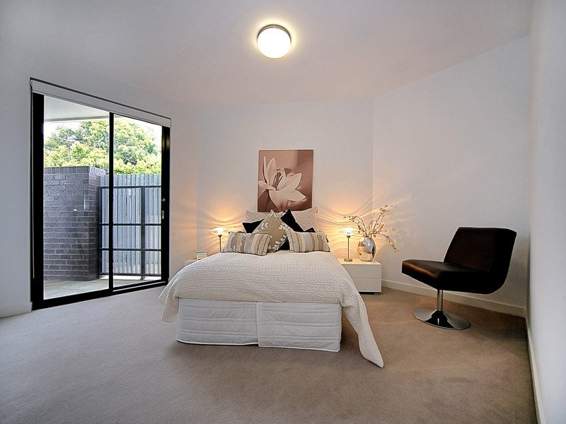 1/109 Asling Street, Brighton image 7