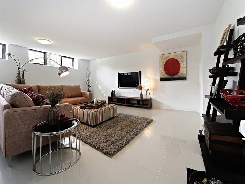 1/109 Asling Street, Brighton image 9