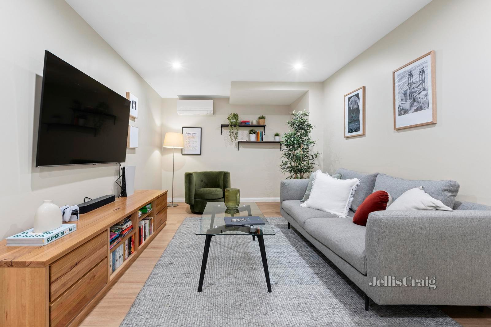 1/109 Asling Street, Brighton image 10