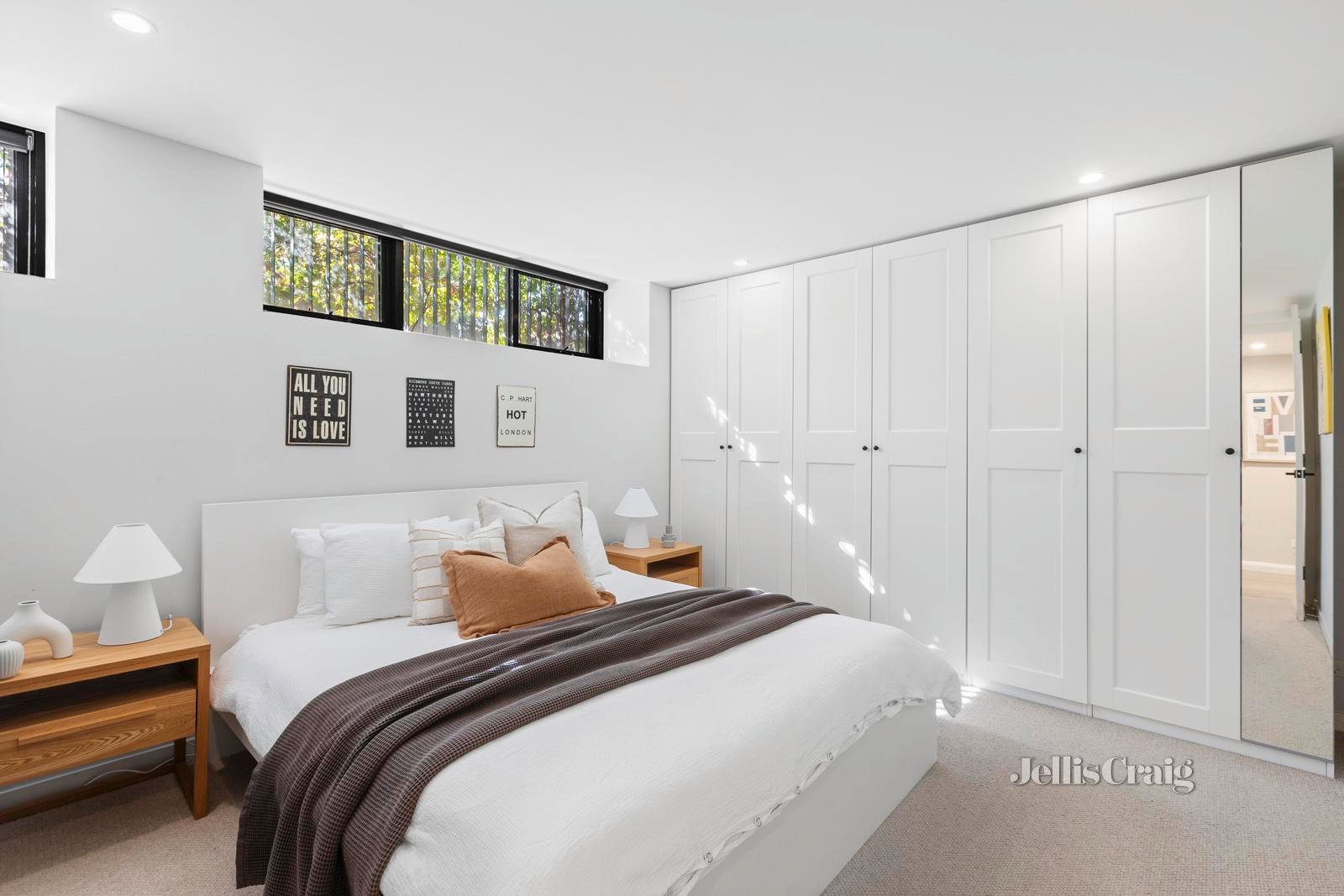 1/109 Asling Street, Brighton image 14