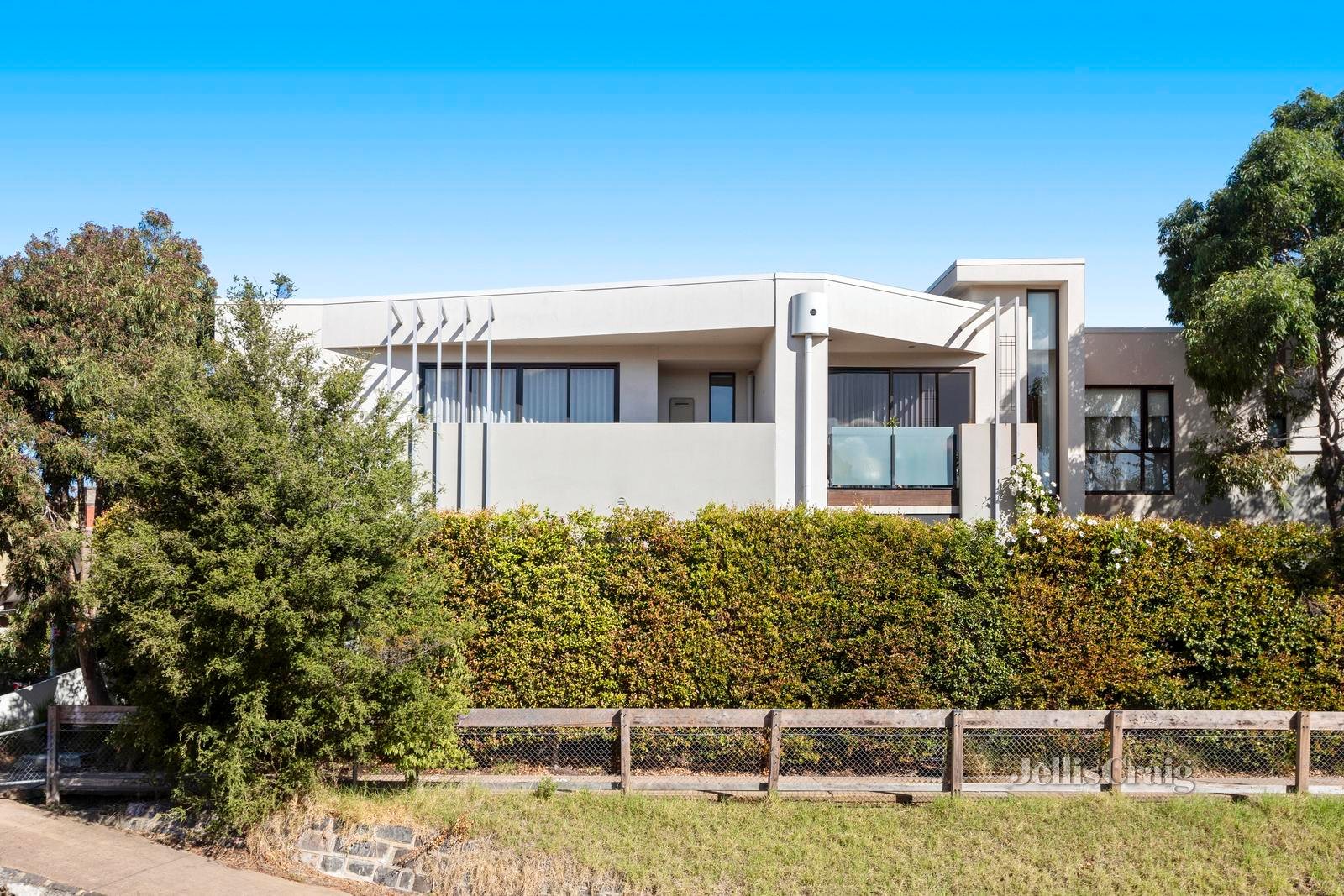 1/109 Asling Street, Brighton image 18