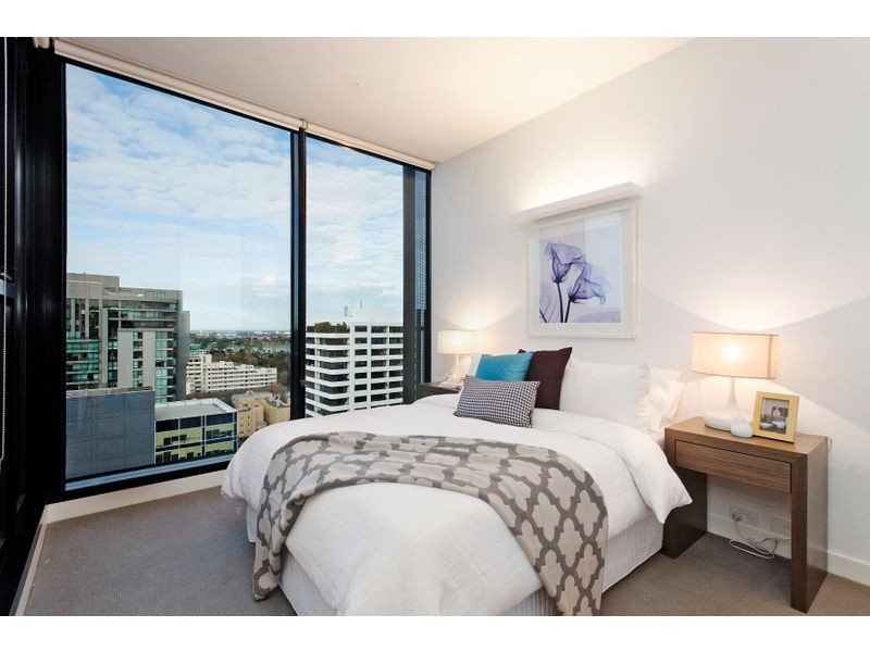 1109 / 470 St Kilda Road MELBOURNE