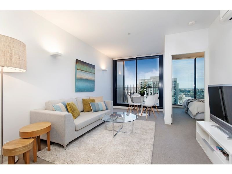 1109 / 470 St Kilda Road MELBOURNE