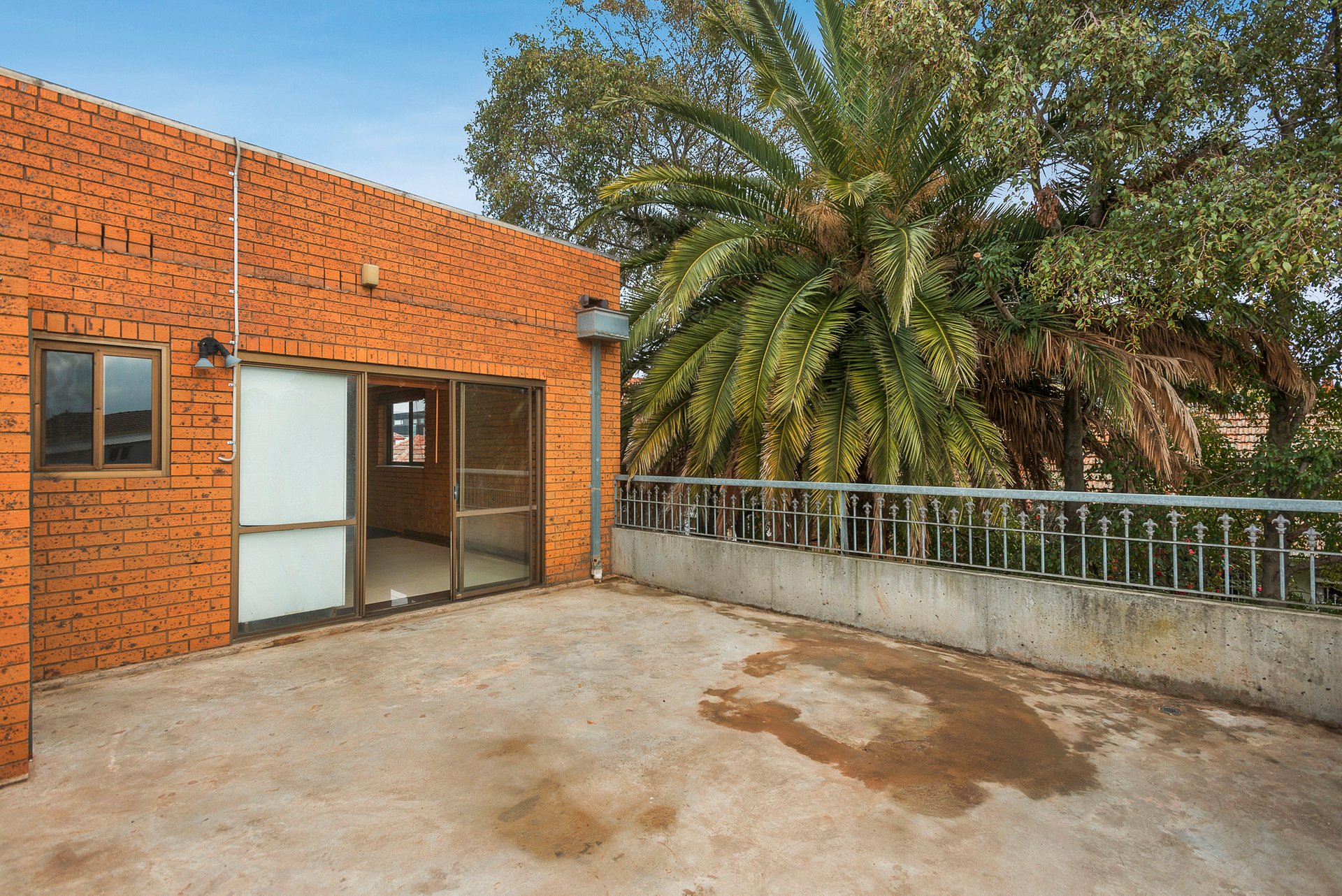 Property Gallery Thumbnail 6