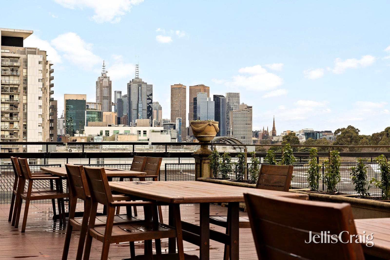 110D/370 St Kilda Road, Melbourne image 9