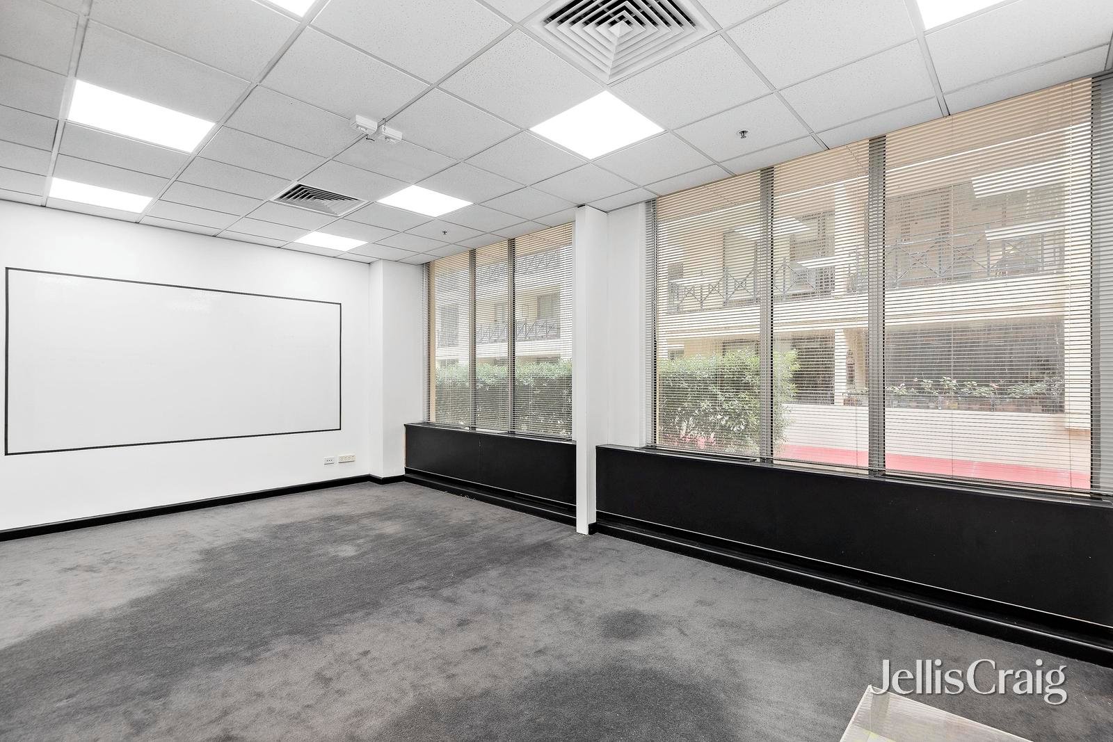 110D/370 St Kilda Road, Melbourne image 9