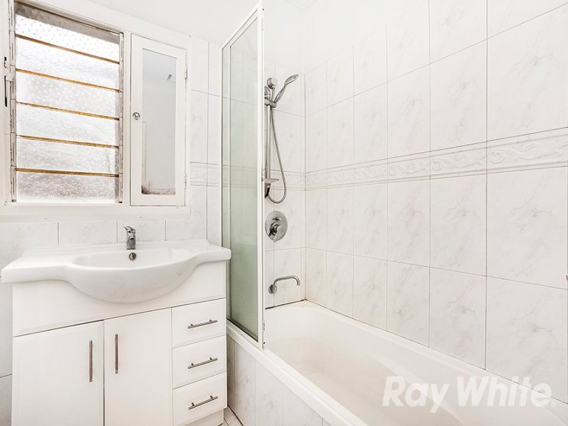 1/11 Armstrong Street, Mount Waverley image 6