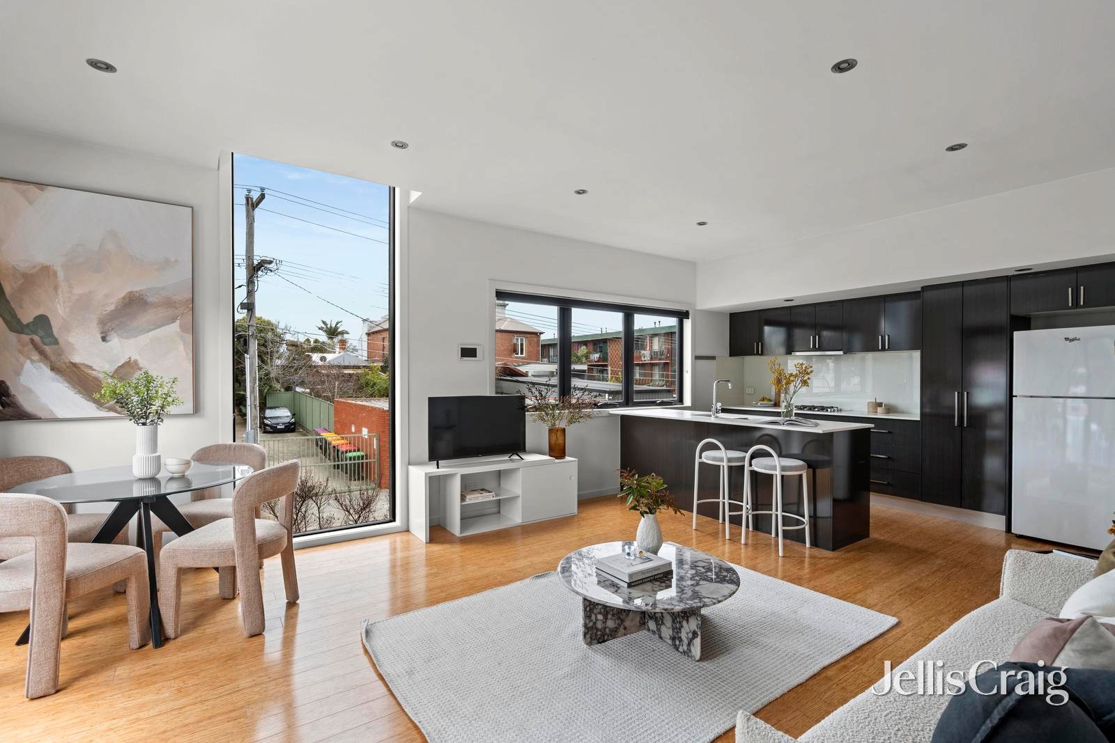 1/11 Barningham Street, Brunswick image 2