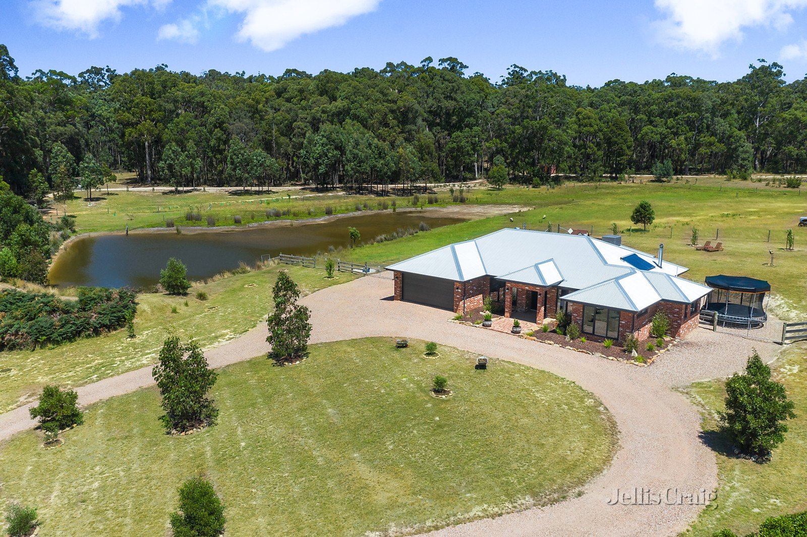111 Blue Mount Road, Trentham
- Print Image 1