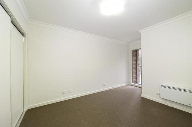 1/11 Church Street, Mitcham image 3