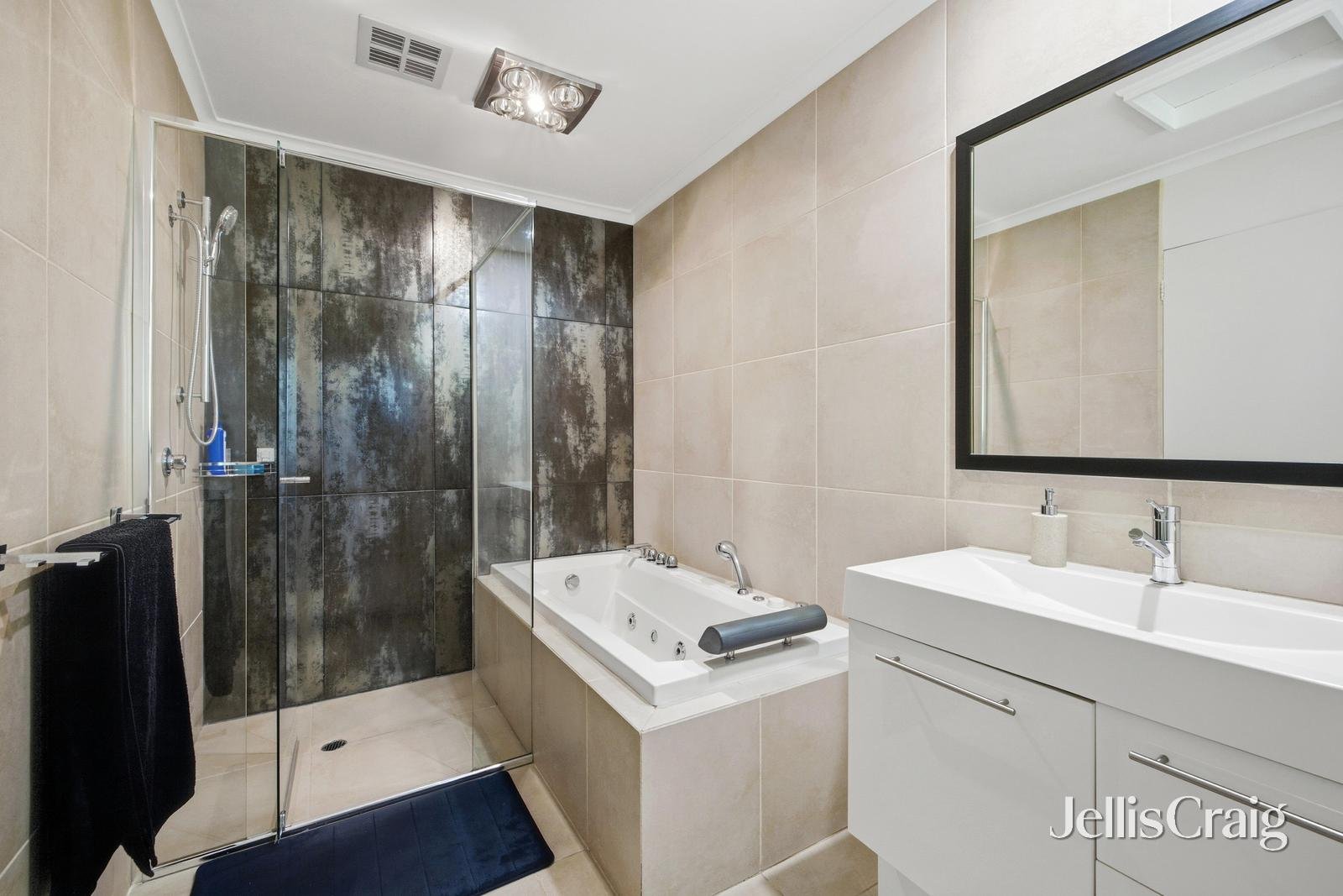 11/1 Coles Court, Beaumaris image 9