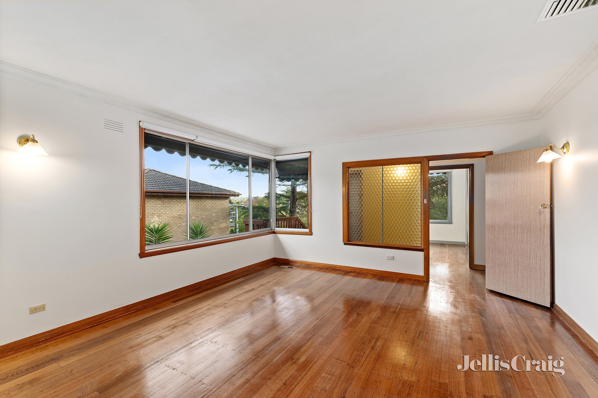 111 Cowin Street, Diamond Creek image 3