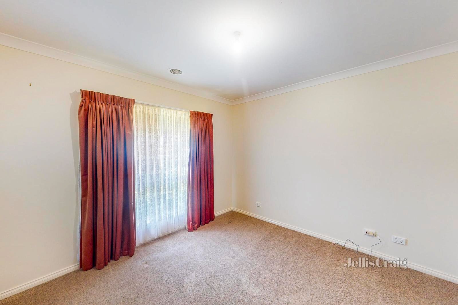 1/11 Dagonet Street, Strathmore image 7