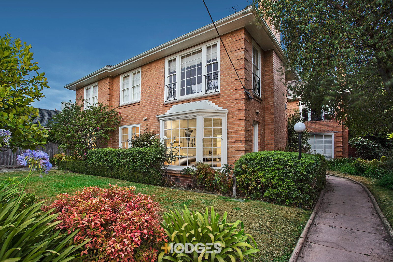 1/11 Denham Place Toorak