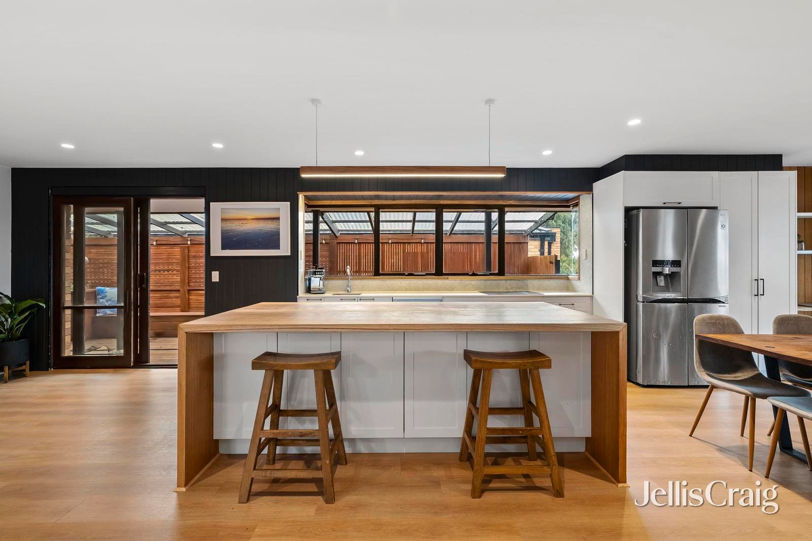 111 Dunns Road, Mount&nbsp;Martha image 2