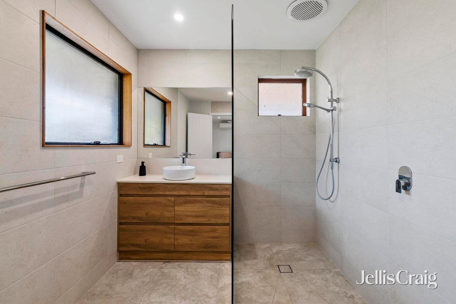 111 Dunns Road, Mount&nbsp;Martha image 7