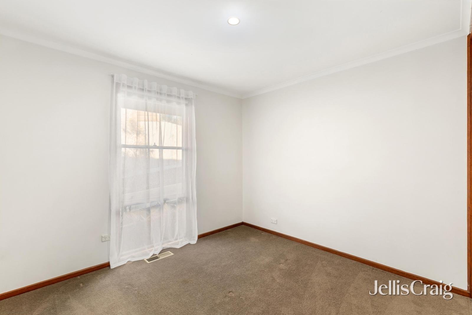 1/11 Fahey Crescent, Yallambie image 11