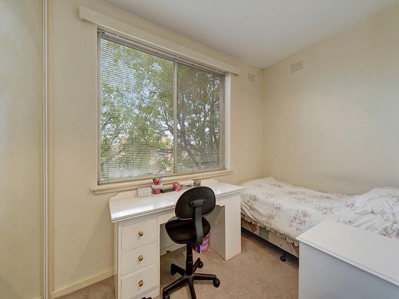 1/11 Findon Street, Hawthorn image 4