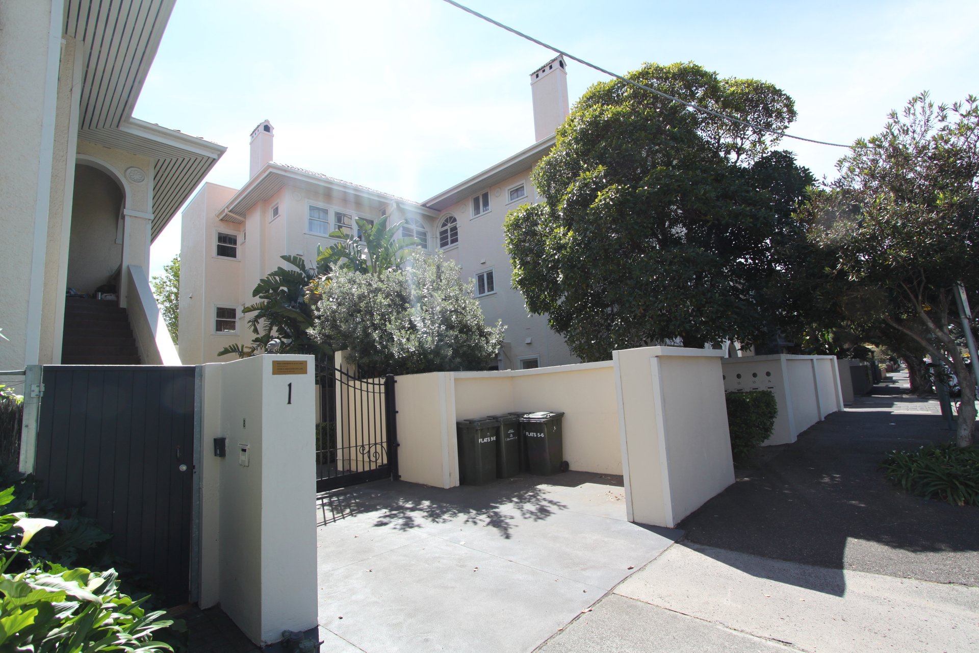Property Gallery - Main Image